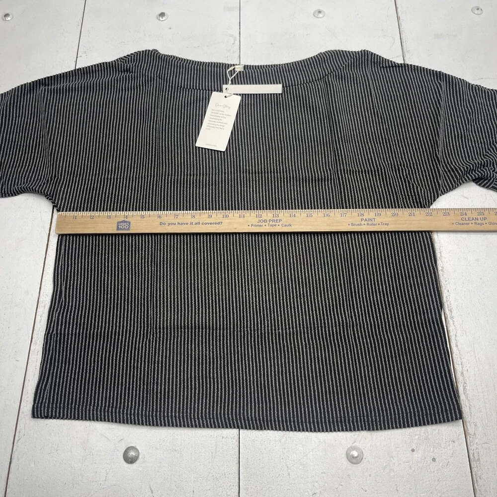 EVALESS Shirt Womens Medium Black White Striped Boat Neck Short Sleeve Knit Top - Picture 6 of 7